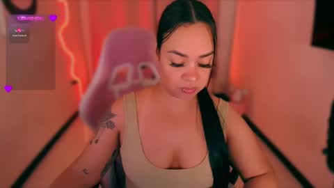 Snapshot of lalablack1_ chatting on 10/25/25, 02:30 lalablack1_ online show from 10/25/25, 02:30