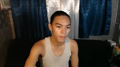 Snapshot of lalakinghugecock_2 chatting on 12/29/24, 02:31 lalakinghugecock_2 online show from 12/29/24, 02:31