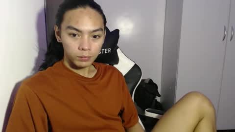 Snapshot of lalakinghugecock_2 chatting on 10/14/25, 05:03 lalakinghugecock_2 online show from 10/14/25, 05:03