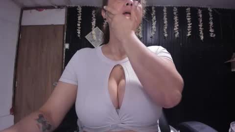  Sofi  online show from 12/03/25, 12:25