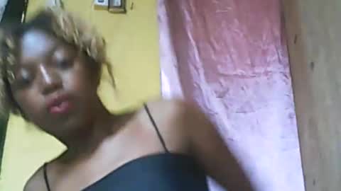 Snapshot of lalao697790 chatting on 05/23/26, 09:13 lalao697790 online show from 05/23/26, 09:13