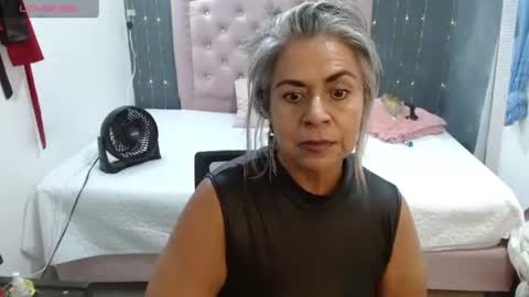 Snapshot of lalisha_96 chatting on 06/19/26, 12:37 lalisha online show from 06/19/26, 12:37