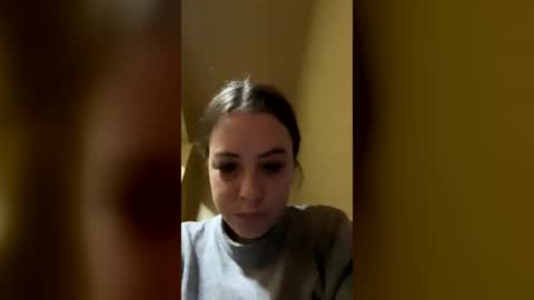 lalla4butter online show from 06/30/26, 04:35
