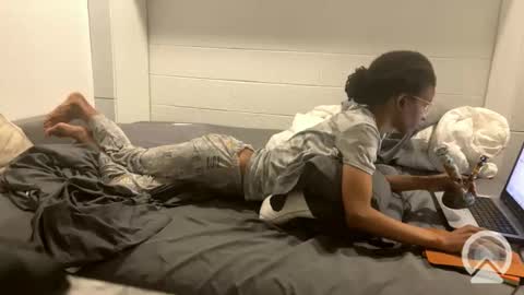 Snapshot of lalunevelvet chatting on 02/13/25, 03:39 lalunevelvet online show from 02/13/25, 03:39