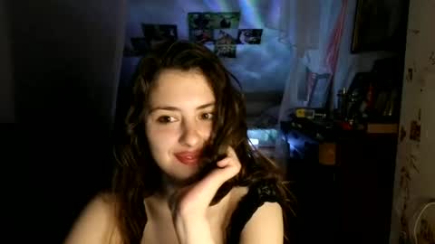 Snapshot of lama111111mama chatting on 06/12/26, 08:52 I work 5PM to 9 PM EST New York online show from 06/12/26, 08:52