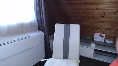 LaMadrina006 online show from 10/17/25, 08:06