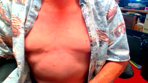 Snapshot of lamarbrazil chatting on 03/16/26, 07:18 lamarbrazil online show from 03/16/26, 07:18