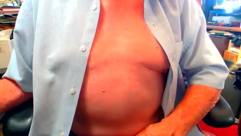 Snapshot of lamarbrazil chatting on 03/18/26, 10:46 lamarbrazil online show from 03/18/26, 10:46