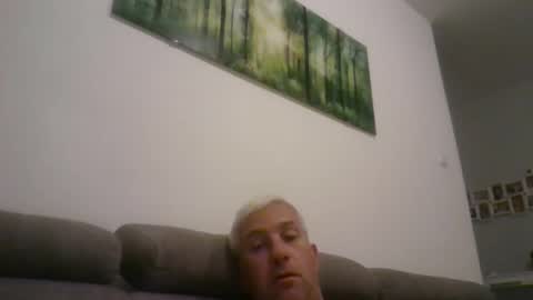 Snapshot of lambiants chatting on 11/19/25, 09:48 lambiants online show from 11/19/25, 09:48