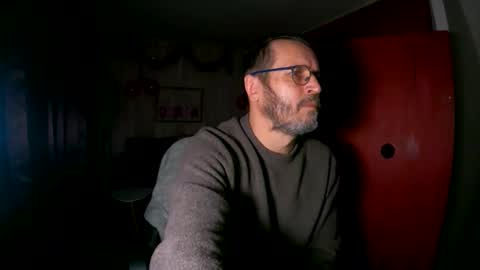 lamilfexhibe online show from 01/08/26, 04:31