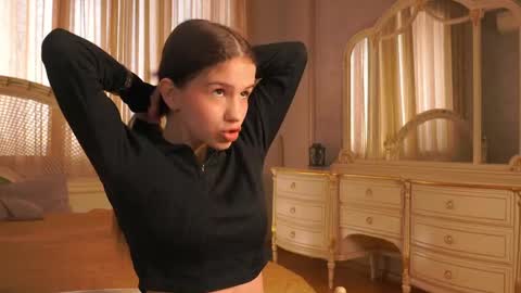 Snapshot of lamonicaptak chatting on 05/22/26, 03:02 Emily online show from 05/22/26, 03:02