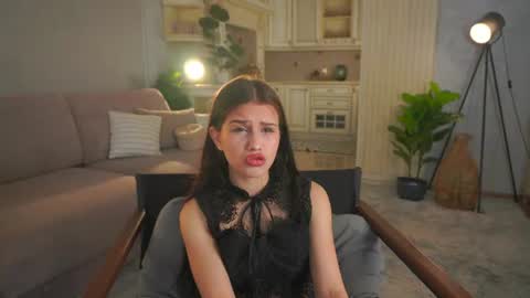 Snapshot of lamonicaptak chatting on 07/08/26, 03:11 Emily online show from 07/08/26, 03:11