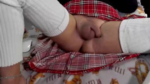 Snapshot of lamu21 chatting on 12/20/24, 04:31 LAMU21 online show from 12/20/24, 04:31