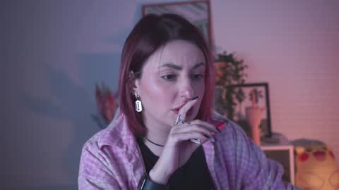 Snapshot of lana__may chatting on 12/21/24, 05:40 just call me Lana  and her security online show from 12/21/24, 05:40