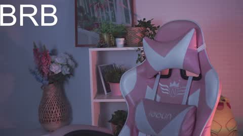 Snapshot of lana__may chatting on 12/22/24, 02:49 just call me Lana  and her security online show from 12/22/24, 02:49