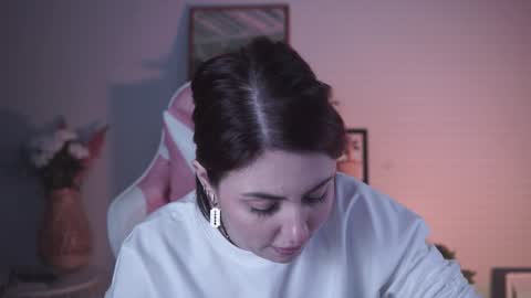 Snapshot of lana__may chatting on 12/27/24, 02:43 just call me Lana  and her security online show from 12/27/24, 02:43