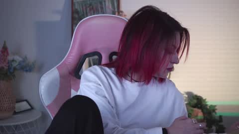 Snapshot of lana__may chatting on 01/18/25, 02:44 just call me Lana  and her security online show from 01/18/25, 02:44