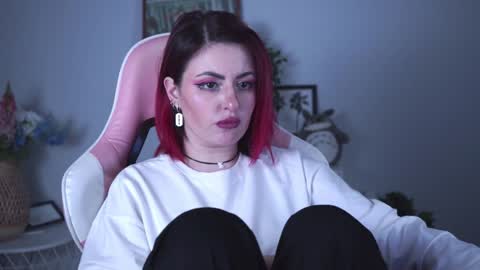 Snapshot of lana__may chatting on 01/18/25, 05:48 just call me Lana  and her security online show from 01/18/25, 05:48