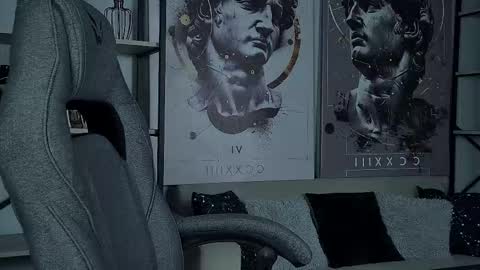 Snapshot of lana__may chatting on 10/11/25, 11:42 just call me Lana  and her security online show from 10/11/25, 11:42