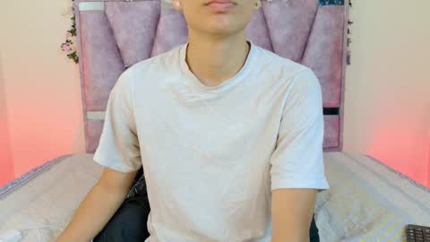 Lana online show from 10/31/25, 10:27