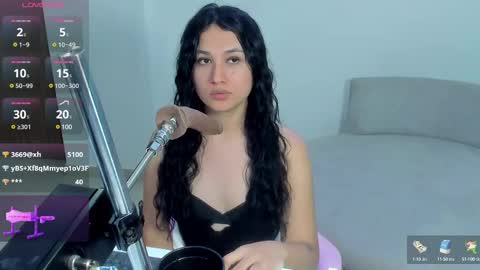 Lana online show from 03/09/25, 10:52