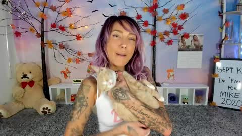 Lana Del Bae online show from 09/10/25, 02:11