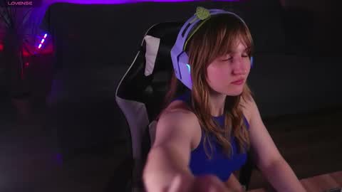 Snapshot of lana_del_kay chatting on 11/07/25, 08:03 Kay online show from 11/07/25, 08:03