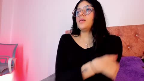 ... .          . ... online show from 01/12/25, 03:14