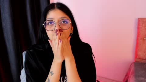 ... .          . ... online show from 01/12/25, 06:16