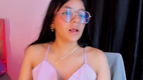 ... .          . ... online show from 02/19/25, 12:00