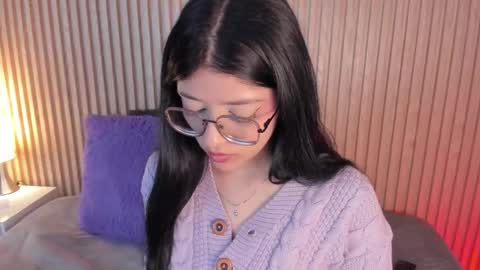 ... .          . ... online show from 11/18/25, 12:53