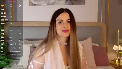 lana_ellie online show from 12/18/25, 06:41