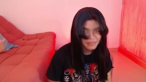 Lana online show from 10/24/25, 09:44