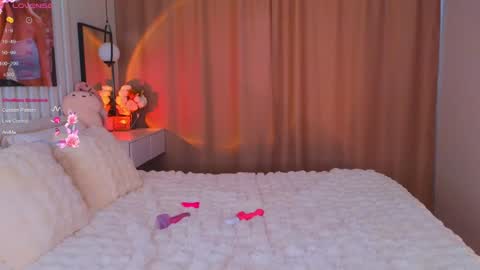 Snapshot of lana_me chatting on 02/05/25, 04:59 Milana online show from 02/05/25, 04:59