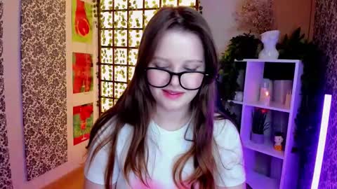 Lana online show from 12/03/25, 09:40