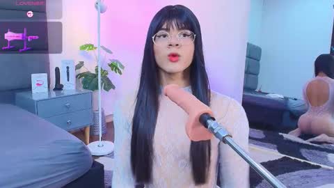 Snapshot of lana_presscot chatting on 03/20/26, 11:53 valentino moon online show from 03/20/26, 11:53