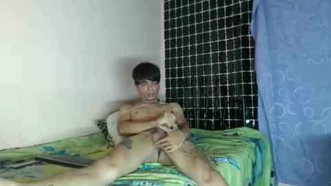 Snapshot of lana_robertt chatting on 12/17/24, 08:12 lana_robertt online show from 12/17/24, 08:12