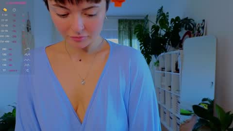 Lana online show from 10/18/25, 01:23