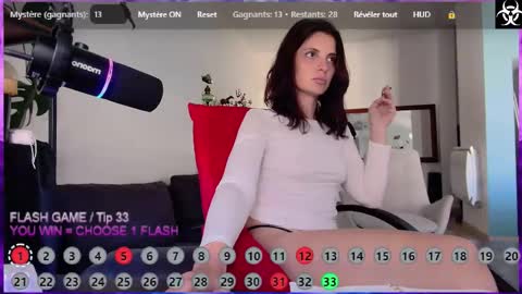 Snapshot of lana_the_virus chatting on 09/29/25, 12:32 Lana The Virus online show from 09/29/25, 12:32