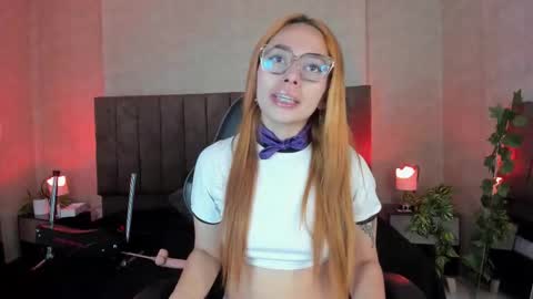 Lana online show from 10/18/25, 11:44