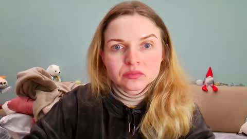 Lana online show from 03/01/26, 06:15