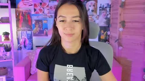 Snapshot of lanabakers chatting on 02/12/25, 02:35 LanaBakers NONUDE MODEL online show from 02/12/25, 02:35