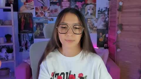 Snapshot of lanabakers chatting on 02/24/25, 02:40 LanaBakers NONUDE MODEL online show from 02/24/25, 02:40