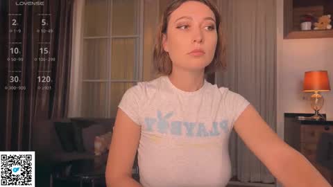 Lana online show from 09/15/25, 01:38