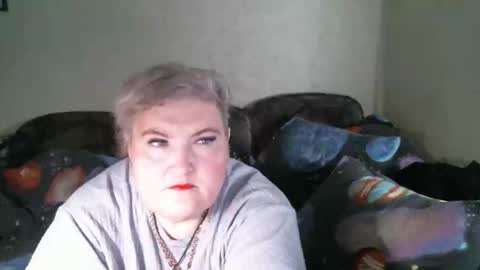 lanacat555 online show from 04/15/26, 02:18