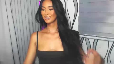 Lana online show from 02/11/25, 02:24