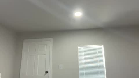 Snapshot of lanademira chatting on 03/05/26, 06:04 lanademira online show from 03/05/26, 06:04