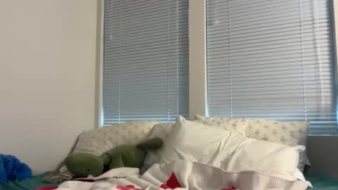 Snapshot of lanademira chatting on 03/22/26, 05:16 lanademira online show from 03/22/26, 05:16