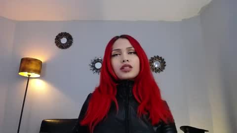 Snapshot of lanadoux_ chatting on 12/05/24, 12:08 Mistress Lana online show from 12/05/24, 12:08