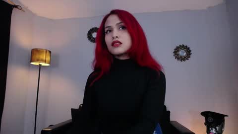 Snapshot of lanadoux_ chatting on 12/26/24, 09:26 Mistress Lana online show from 12/26/24, 09:26